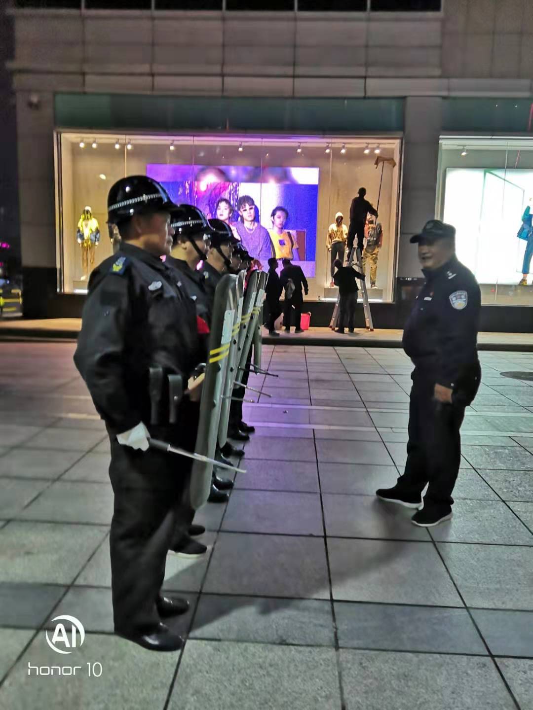 大家知道保安員是什么嗎？下面跟著襄陽戎安的介紹一起了解下吧！